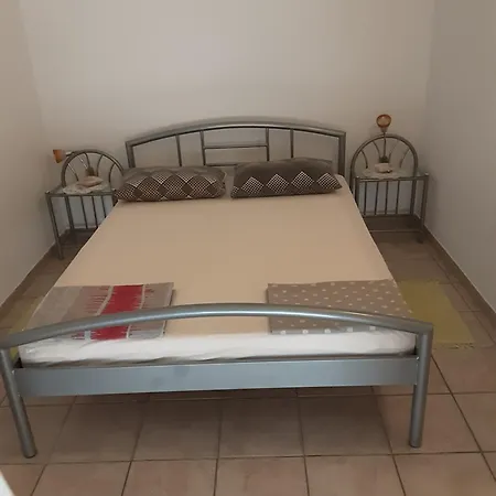 Apartma Igor S Parkiriscem Apartman *